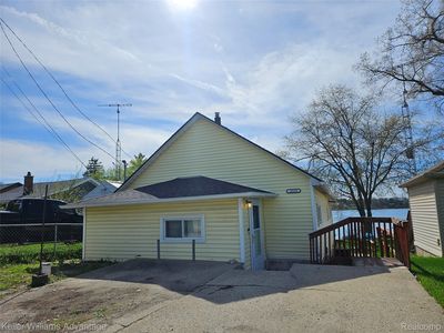 Property at 2219 Gray Rd, Lapeer, MI
