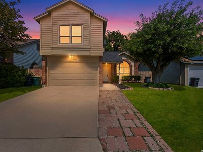 6146 VALLEY CLF