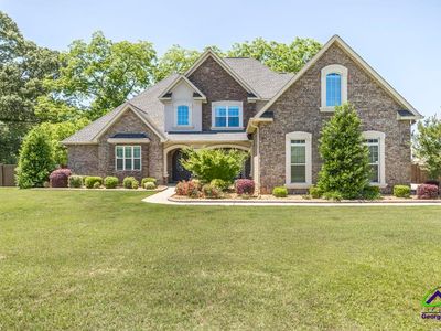 222 Stacy Ln