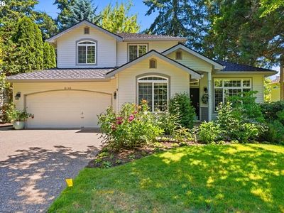 10140 SW Shearwater Loop