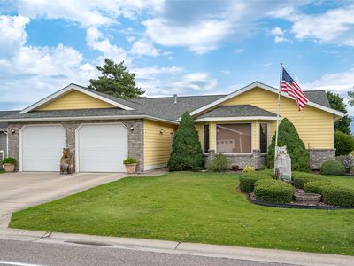 109 Trevino Dr