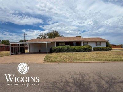 Property at 902 W "f" St, Okeene, OK