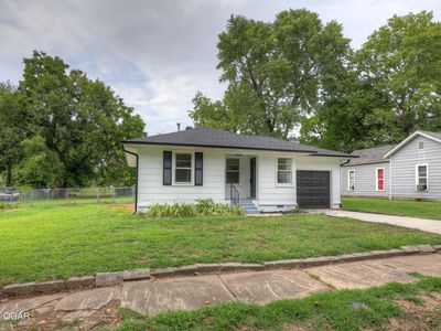 1013 Mineral St