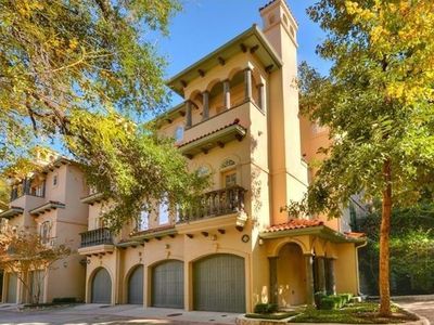 1529 Barton Springs Rd APT 16
