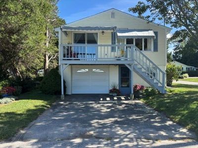 975 Anthony Rd