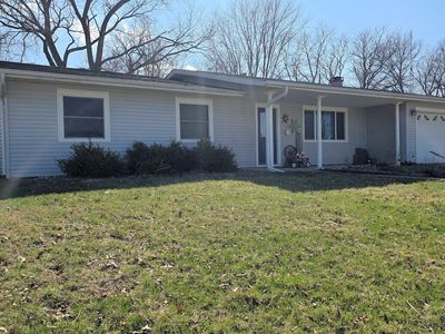 Property at 26 Woods Mill Rd, Sherman, IL