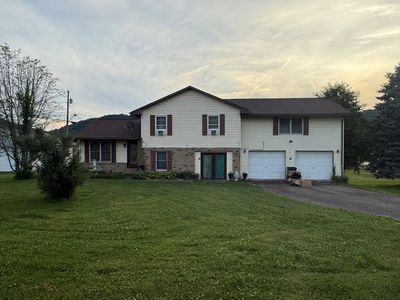 Property at 85 Gravel Lane, New Martinsville, WV