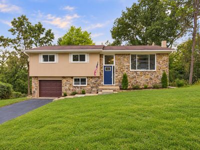 6345 Fairest Dr