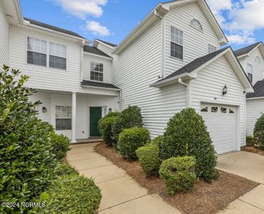 104 Oak Towne Drive UNIT B4