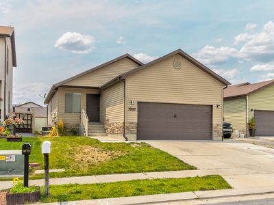 3787 N Tumwater Ln E