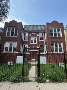 318 N Lorel Ave