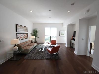 402 Rockefeller Unit 306
