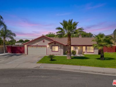 2462 N Lancewood Ave