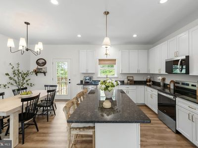 527 Grouse Dr