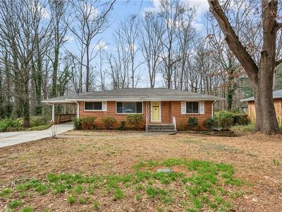 3614 Westbrook Dr SE