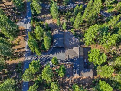 10847 Royal Crest Dr