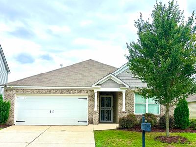 4690 Woodford Cir