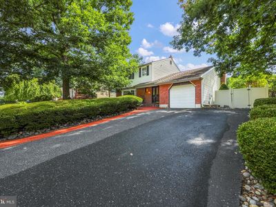9 Forest Hill Dr
