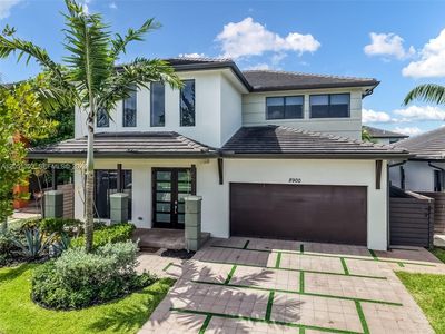 8900 NW 161st Ter