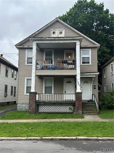 1029 Kellogg Ave