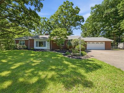 Property at 142 Center Grange Rd, Aliquippa, PA