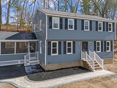 25 Rock Rd