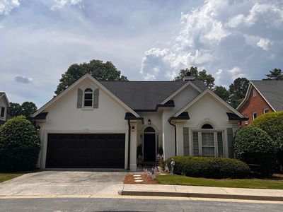 149 Vinings Ct SE