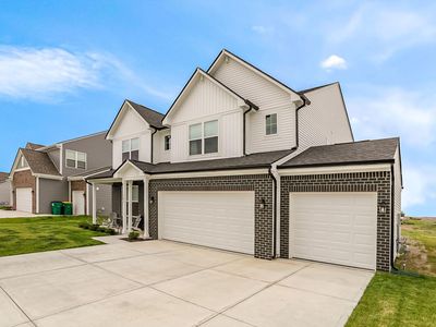 1261 Pegasus Dr