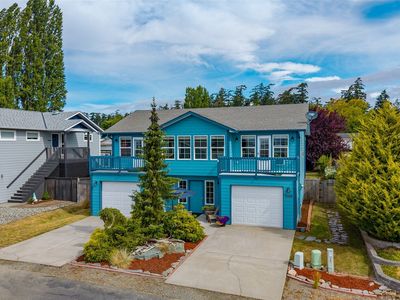 1086 Landing Circle