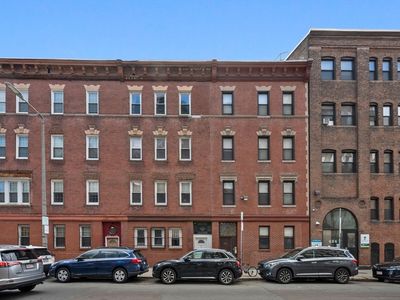 410 Harrison Ave