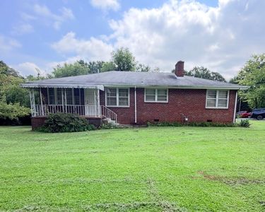 100 Branike Dr