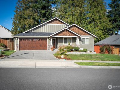 2416 NE Dynasty Drive