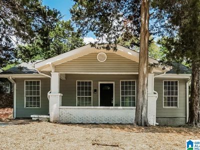 863 6th St W