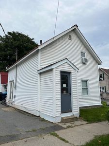 69 Champlain St