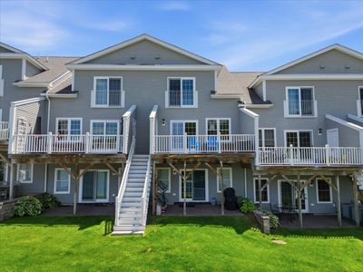 8 Eastern Point Dr Unit 8