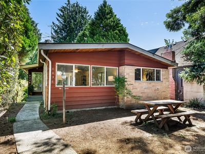 6036 35th Avenue NE #1&2