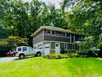 Property at 344 Union Ave, Bloomingdale, NJ