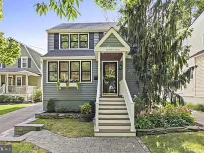 120 Roberts Ave