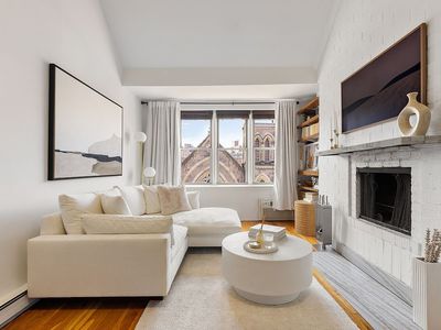 331 West 14th Street #Phb