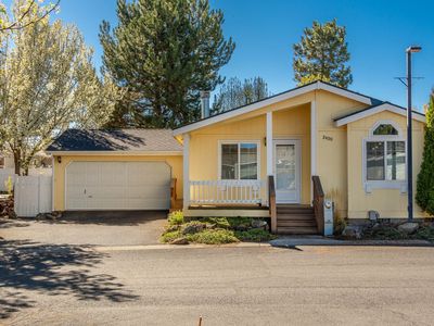 2400 SW Phlox Pond Dr