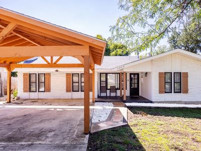 1003 Temple Dr