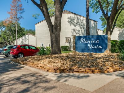 12100 Melville Dr APT 207B