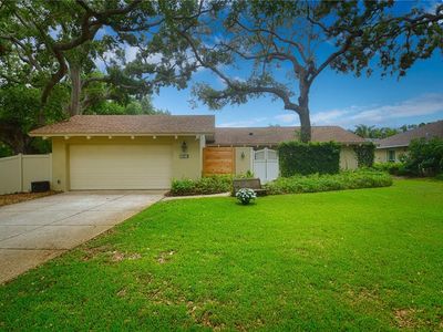 13878 Oak Forest Blvd N