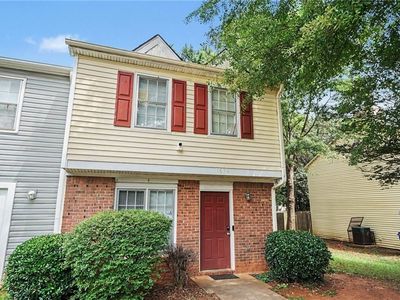 Property at 1674 Hunting Creek Dr SE, Conyers, GA