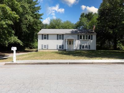 24 Saddle Dr