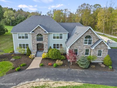 63 Blythewood Dr