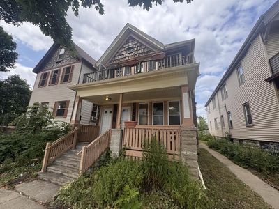 916 E Meinecke AVENUE #918