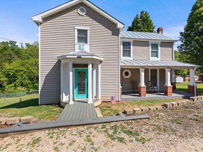 82 Lloyd Tolley Rd