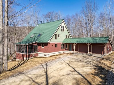 116 S Pond Shore Lane