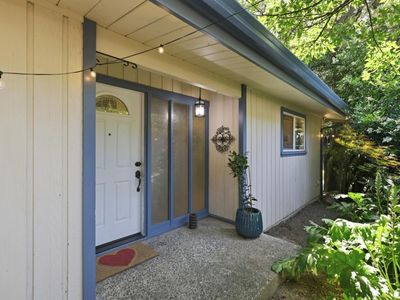 111 Greenview Dr